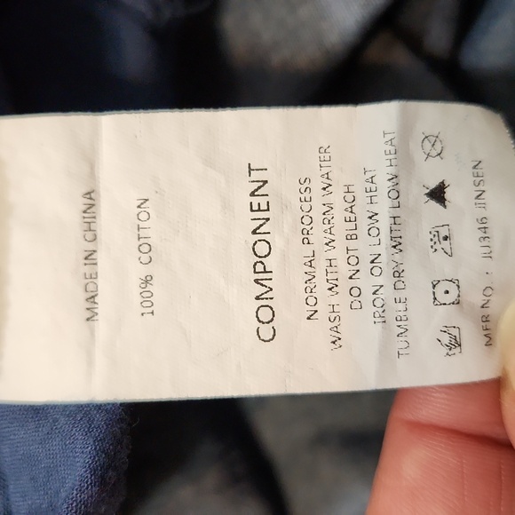 Simplee Womens Chambray Demim Embroiderd Romper Size SM Floral Boho Adjustable - Picture 10 of 11